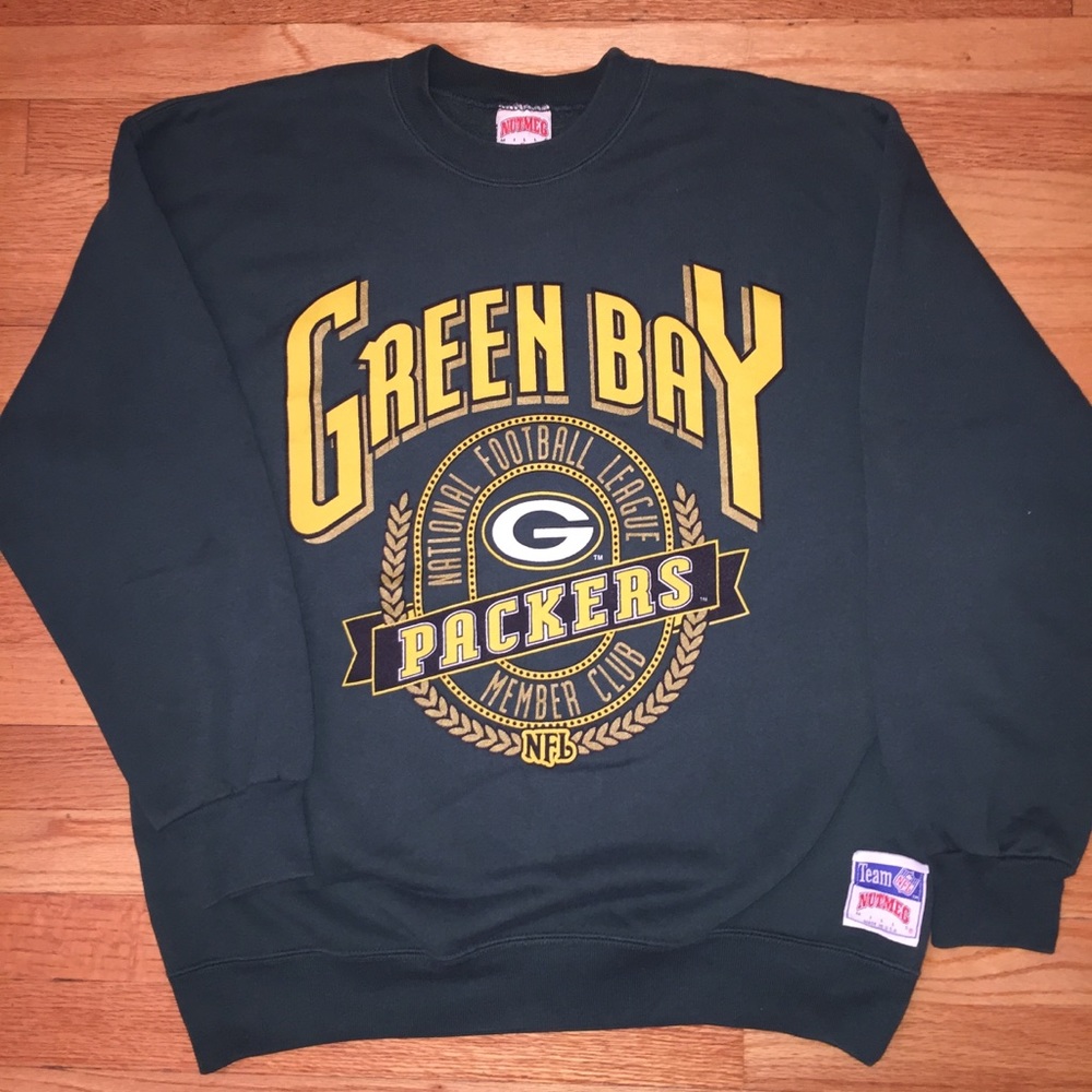Vintage Green Bay Packers Sweater.